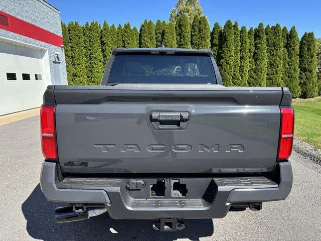 2026 Toyota Tacoma 4WD 4WD TRD Sport Double Cab 5' Bed AT (Natl)