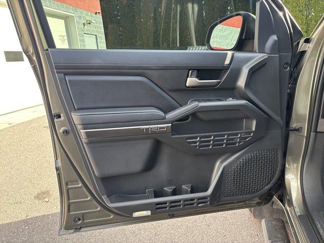 2025 Toyota Tacoma 4WD 4WD TRD Sport Double Cab 5' Bed MT (Natl)