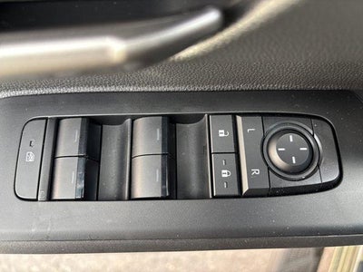 2025 Toyota Tacoma 4WD 4WD TRD Sport Double Cab 5' Bed MT (Natl)