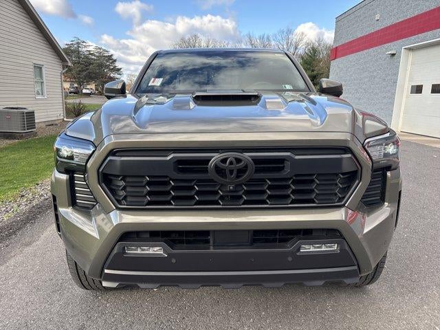 2025 Toyota Tacoma 4WD 4WD TRD Sport Double Cab 5' Bed MT (Natl)