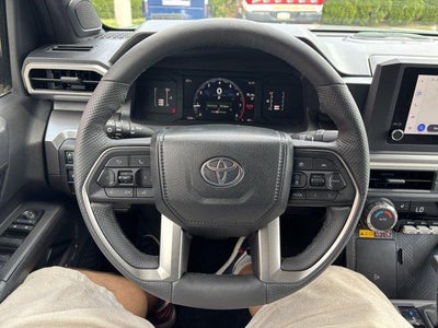 2024 Toyota Tacoma 4WD 4WD SR5 Double Cab 5' Bed AT (GS)