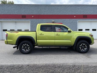 2023 Toyota Tacoma 4WD 4WD TRD Off Road Double Cab 5' Bed V6 AT (Natl)