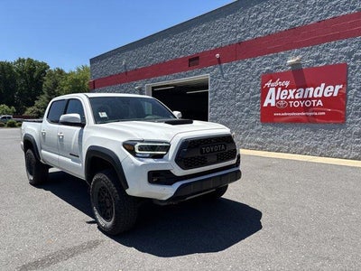 2022 Toyota Tacoma 4WD 4WD TRD Pro Double Cab 5' Bed V6 AT (Natl)
