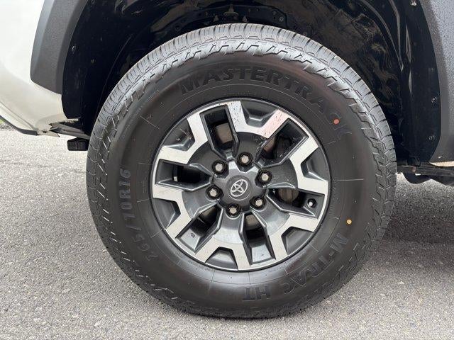 2023 Toyota Tacoma 4WD 4WD TRD Off Road Double Cab 5' Bed V6 AT (Natl)