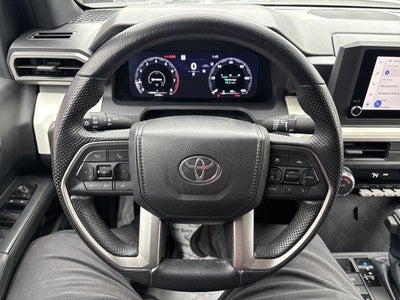 2024 Toyota Tacoma 4WD 4WD SR5 Double Cab 5' Bed AT (GS)