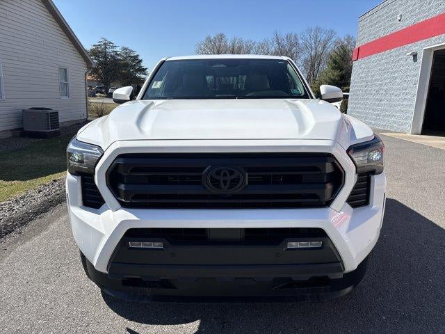 2024 Toyota Tacoma 4WD 4WD SR5 Double Cab 5' Bed AT (GS)