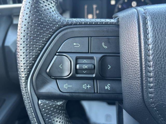 2024 Toyota Tacoma 4WD 4WD SR Double Cab 5' Bed AT (GS)