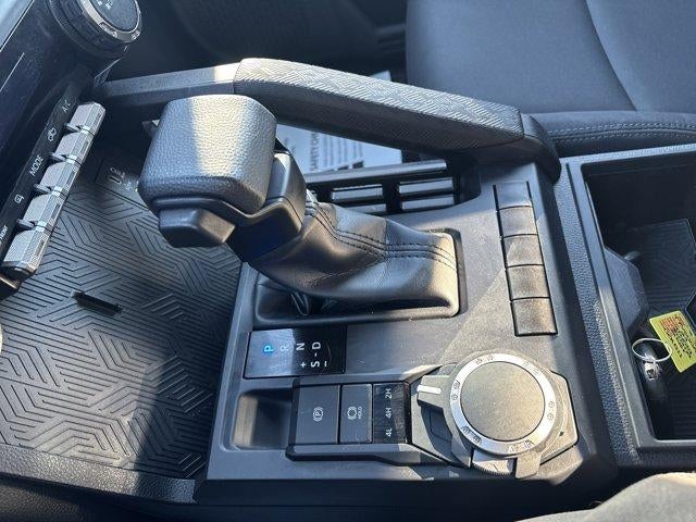 2024 Toyota Tacoma 4WD 4WD SR Double Cab 5' Bed AT (GS)