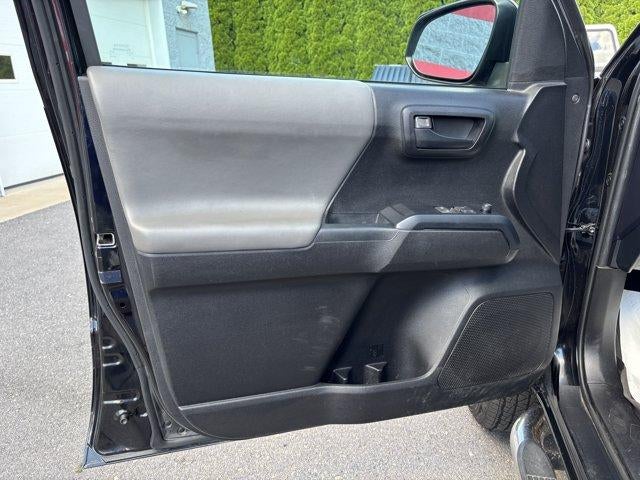 2021 Toyota Tacoma 4WD 4WD SR Access Cab 6' Bed I4 AT (SE)