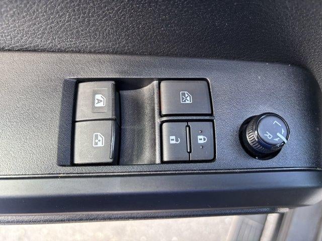 2021 Toyota Tacoma 4WD 4WD SR Access Cab 6' Bed I4 AT (SE)
