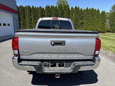 2022 Toyota Tacoma 4WD 4WD SR5 Access Cab 6' Bed I4 AT (Natl)