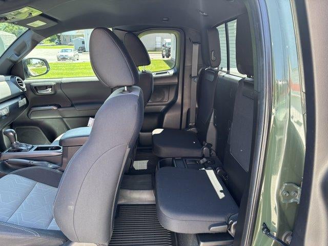 2022 Toyota Tacoma 4WD 4WD TRD Off Road Access Cab 6' Bed V6 AT (Natl)