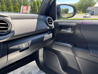 2022 Toyota Tacoma 4WD 4WD TRD Off Road Access Cab 6' Bed V6 AT (Natl)