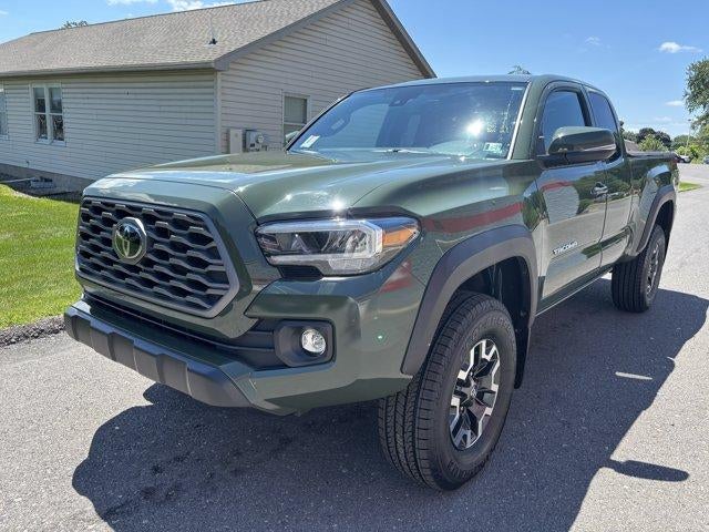 2022 Toyota Tacoma 4WD 4WD TRD Off Road Access Cab 6' Bed V6 AT (Natl)