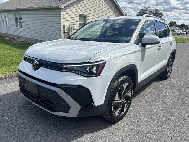 2025 Volkswagen Taos SE 4MOTION