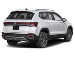2025 Volkswagen Taos SE 4MOTION