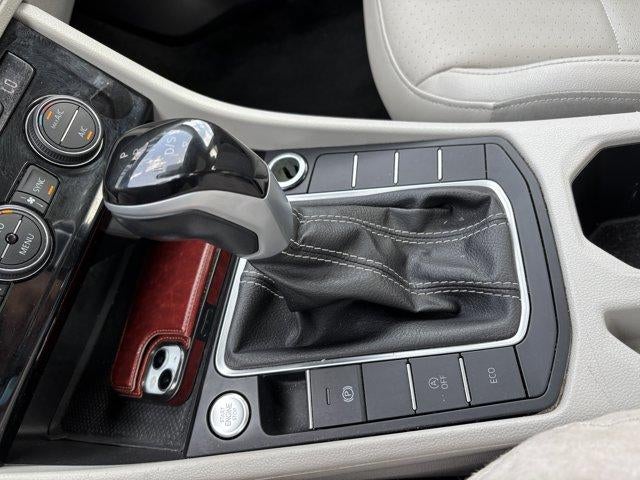 2024 Volkswagen Jetta SE Auto