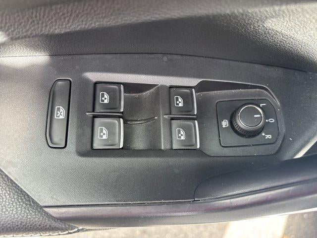 2025 Volkswagen Jetta Sport Auto