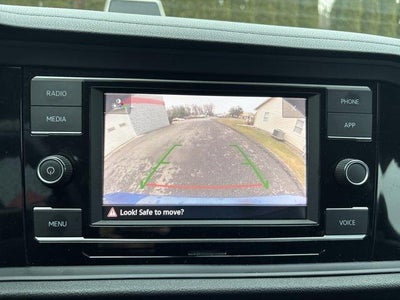 2024 Volkswagen Jetta SE Auto