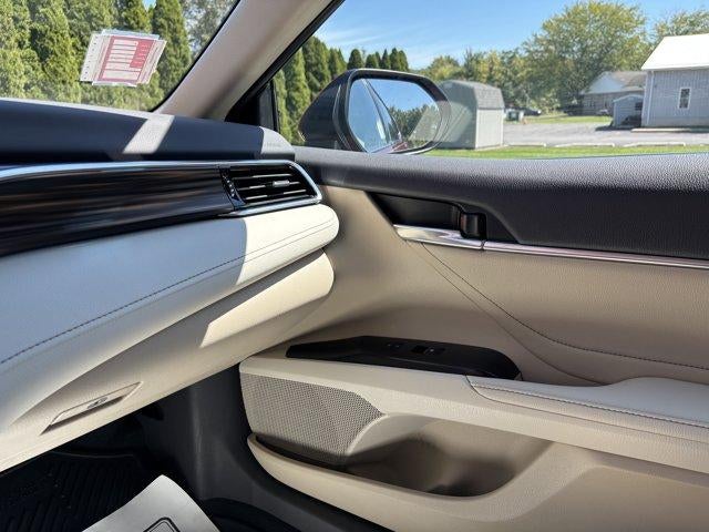 2018 Toyota Camry XLE Auto (SE)