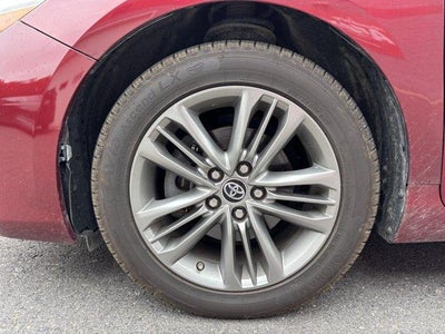 2015 Toyota Camry 4dr Sdn I4 Auto SE (SE)