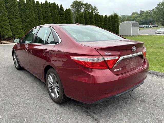 2015 Toyota Camry 4dr Sdn I4 Auto SE (SE)