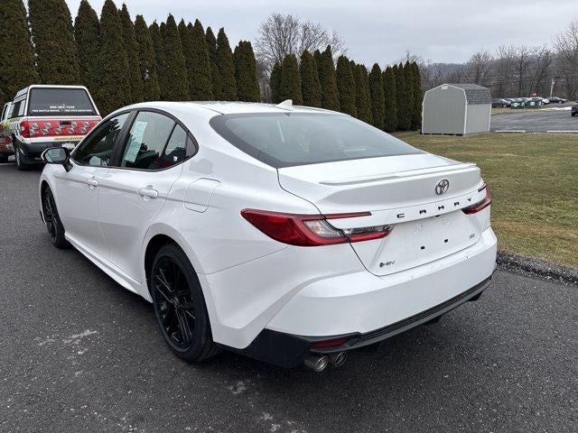 2025 Toyota Camry SE (SE)