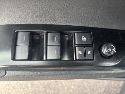 2025 Toyota Camry SE (SE)