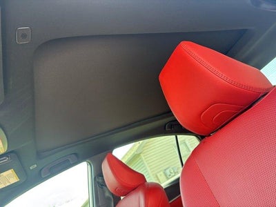 2025 Toyota Camry XSE (Natl)