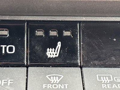 2025 Toyota Camry XSE AWD (Natl)