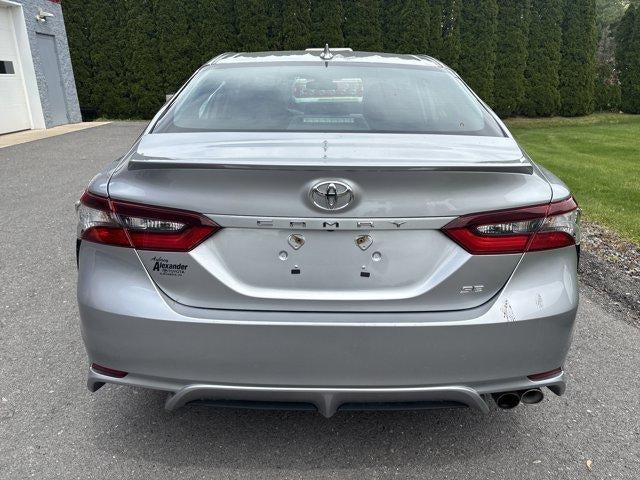 2024 Toyota Camry SE Auto (SE)