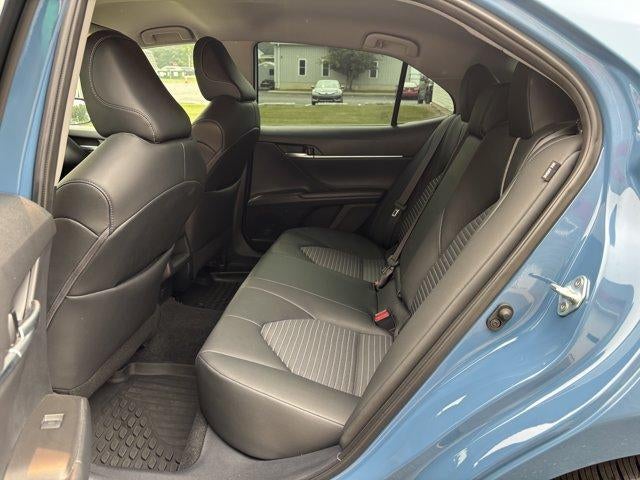 2024 Toyota Camry SE Auto (SE)