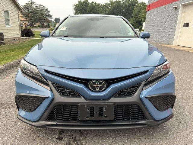 2024 Toyota Camry SE Auto (SE)