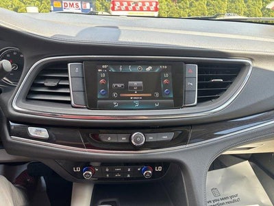 2019 Buick Enclave Essence FWD