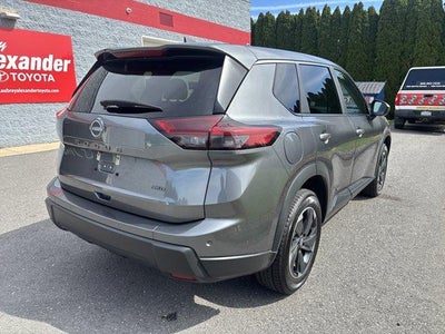 2025 Nissan Rogue AWD SV