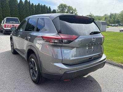 2025 Nissan Rogue AWD SV