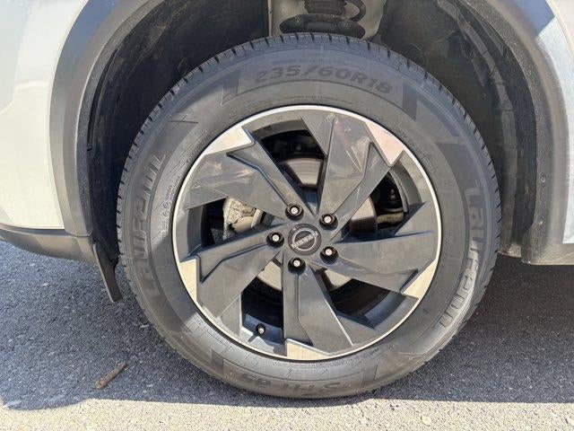 2024 Nissan Rogue AWD SV