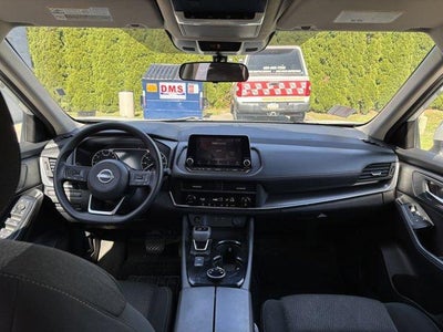 2024 Nissan Rogue AWD SV