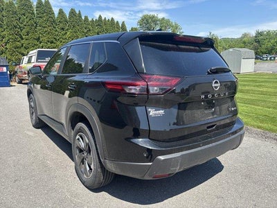 2025 Nissan Rogue AWD SV