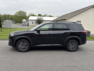 2025 Nissan Pathfinder SV 4WD