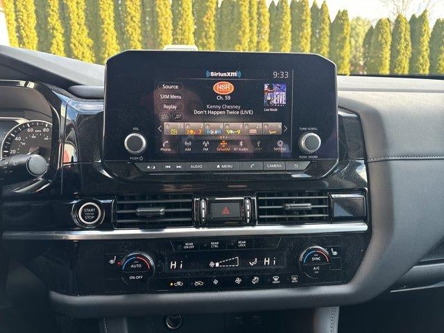 2024 Nissan Pathfinder SV 4WD