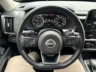 2024 Nissan Pathfinder SL 4WD