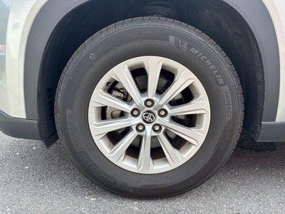 2025 Toyota Grand Highlander XLE AWD (Natl)