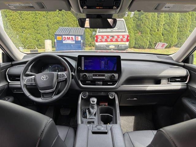 2025 Toyota Grand Highlander XLE AWD (Natl)