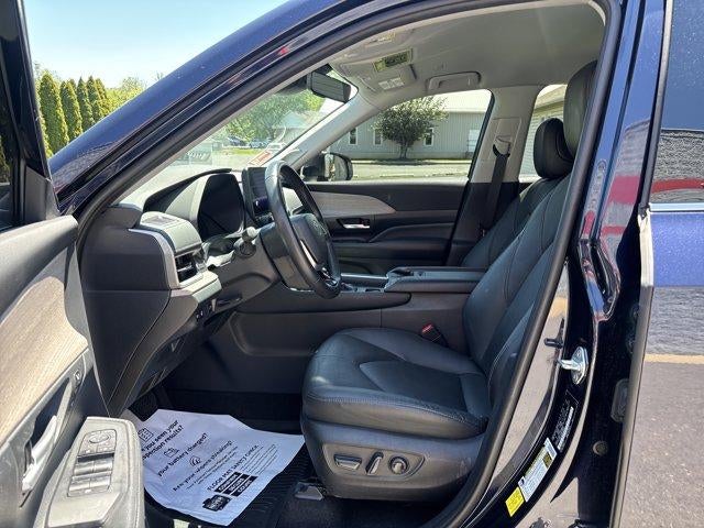 2024 Toyota Grand Highlander Limited AWD (Natl)