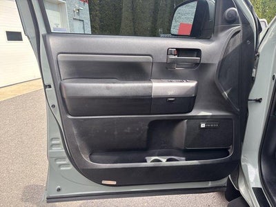 2022 Toyota Sequoia TRD Pro 4WD (Natl)