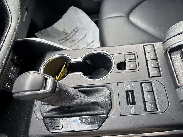 2022 Toyota Highlander XLE AWD (Natl)