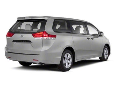 2013 Toyota Sienna 5dr 7-Pass Van V6 LE AWD (Natl)