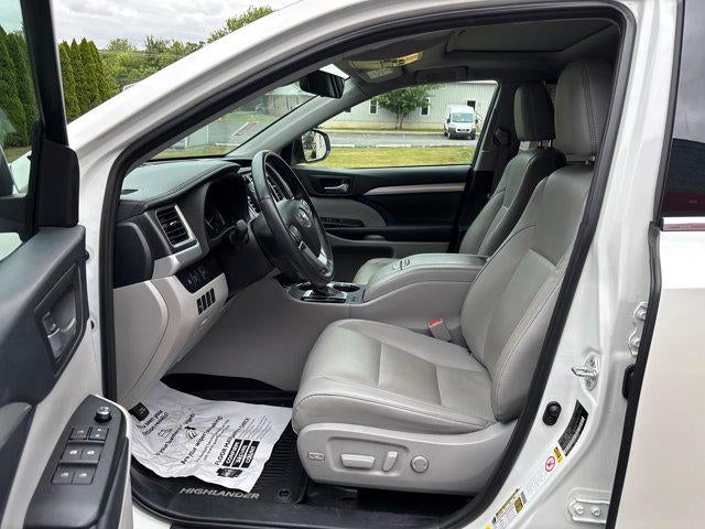 2019 Toyota Highlander XLE V6 AWD (Natl)