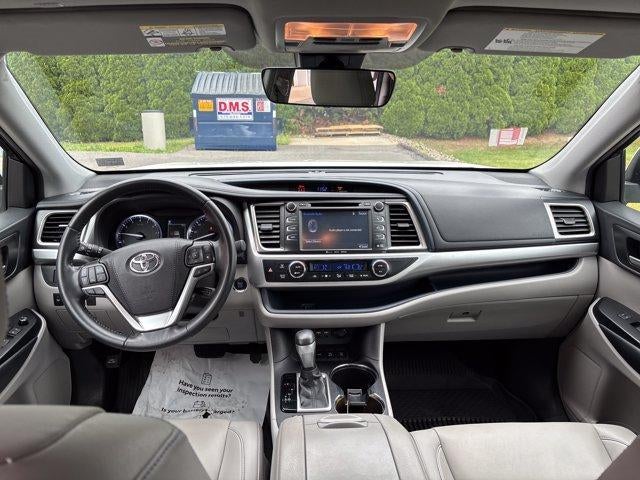 2019 Toyota Highlander XLE V6 AWD (Natl)